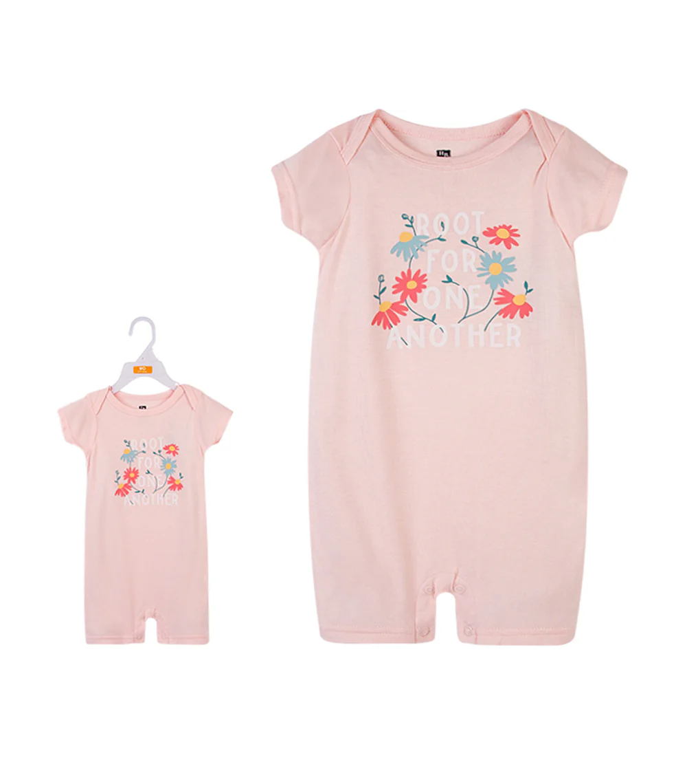 Hudson Baby 1 Piece Short Sleeve Romper (01206CH/Root For One Another)