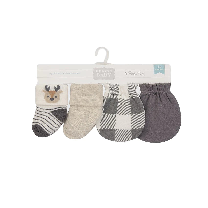 Hudson Baby 4 Piece Set Baby Socks and Mittens (00720CH/Woodland Boy)